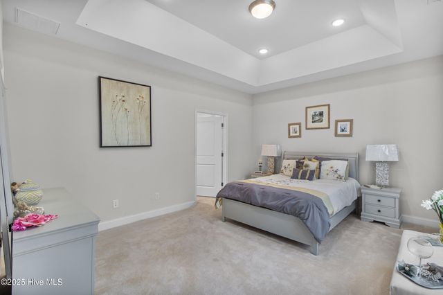 5088 W Chandler Heights Drive, Leland, NC 28451