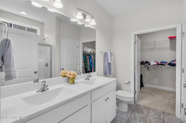 5088 W Chandler Heights Drive, Leland, NC 28451