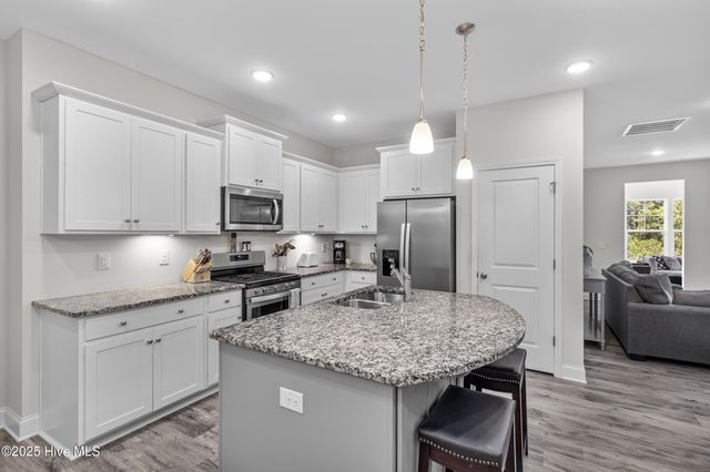 5088 W Chandler Heights Drive, Leland, NC 28451
