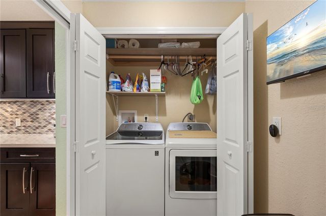 186 CHELSEA COURT NW, Port Charlotte, FL 33952