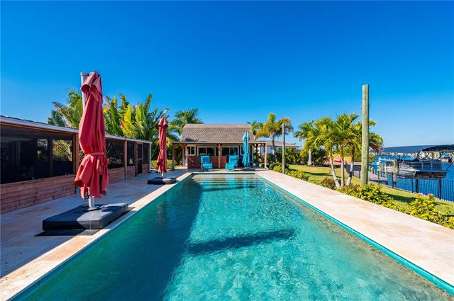 186 CHELSEA COURT NW, Port Charlotte, FL 33952