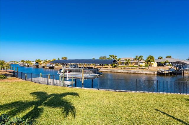 186 CHELSEA COURT NW, Port Charlotte, FL 33952