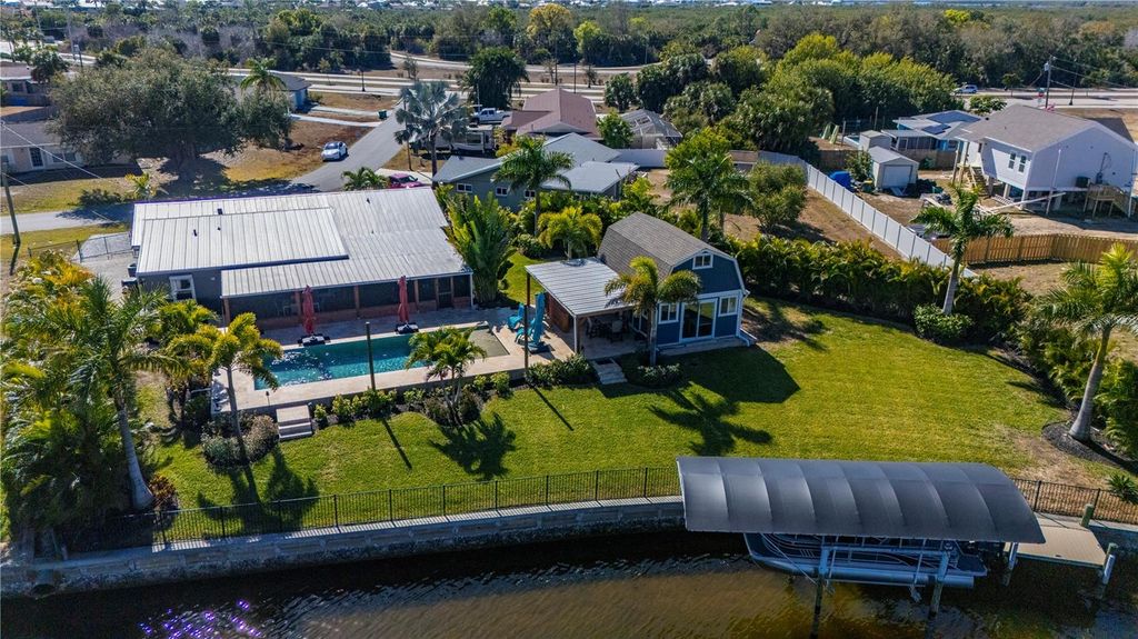 186 CHELSEA COURT NW, Port Charlotte, FL 33952