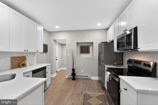 3812 N DARIEN ST, Philadelphia, PA 19140