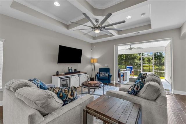 291 Mcqueen Drive, Pooler, GA 31322
