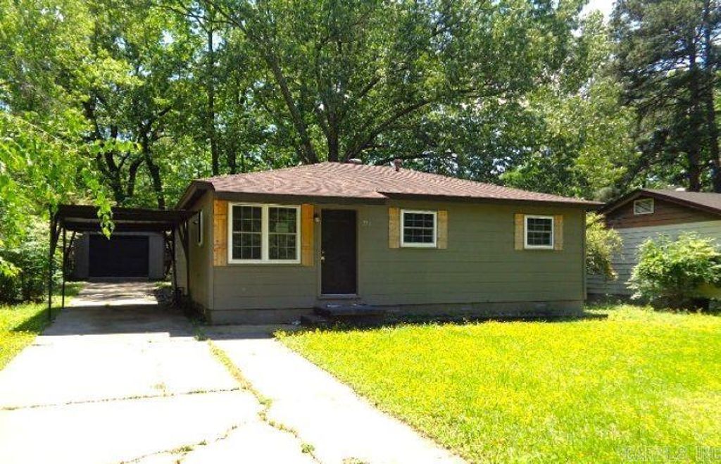 7711 Woodhaven Drive, Little Rock, AR 72209