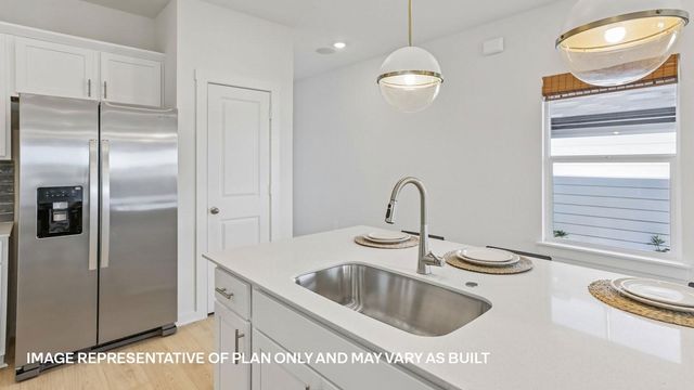 8412 Rhinestone RD, Mustang Ridge, TX 78610