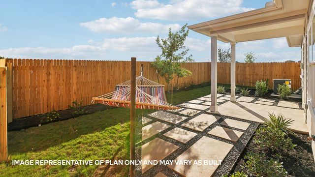 8412 Rhinestone RD, Mustang Ridge, TX 78610