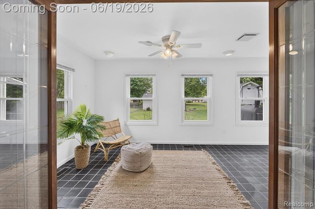 3027 Lanning Drive, Flint, MI 48506