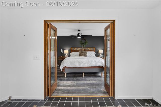 3027 Lanning Drive, Flint, MI 48506