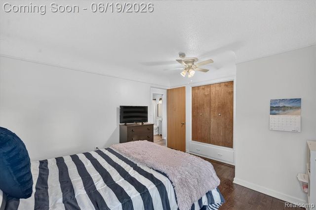 3027 Lanning Drive, Flint, MI 48506