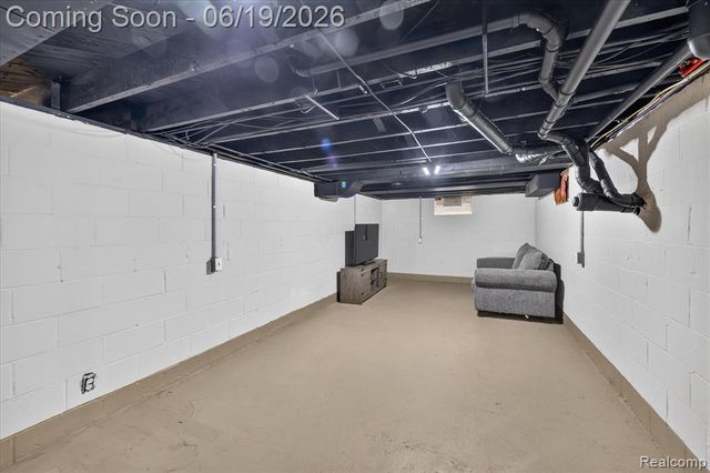 3027 Lanning Drive, Flint, MI 48506