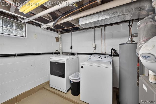 3027 Lanning Drive, Flint, MI 48506