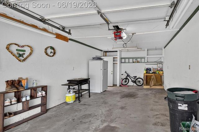 3027 Lanning Drive, Flint, MI 48506