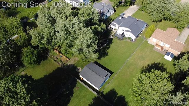 3027 Lanning Drive, Flint, MI 48506