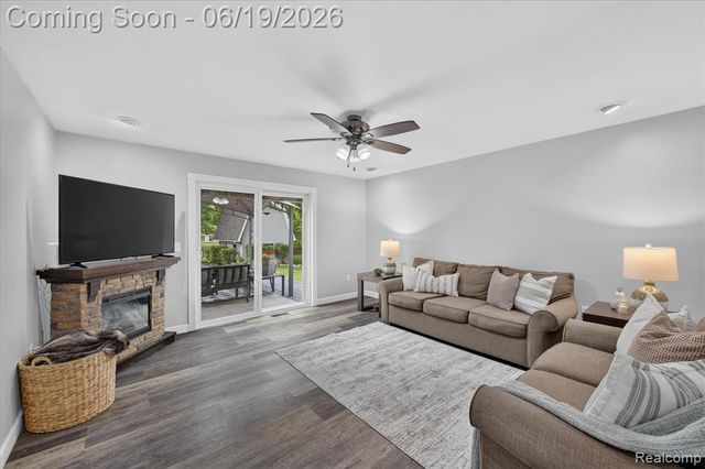 3027 Lanning Drive, Flint, MI 48506