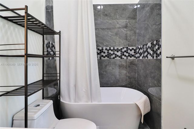 10340 SW 62nd St, Miami, FL 33173