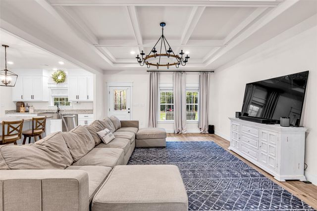 10040 Shepard Hill Road, Willis, TX 77318