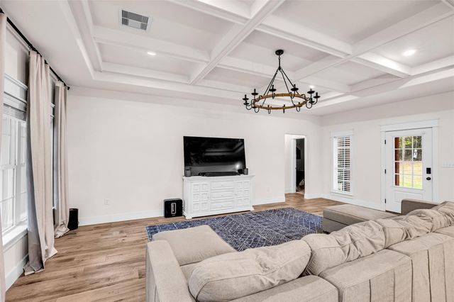 10040 Shepard Hill Road, Willis, TX 77318