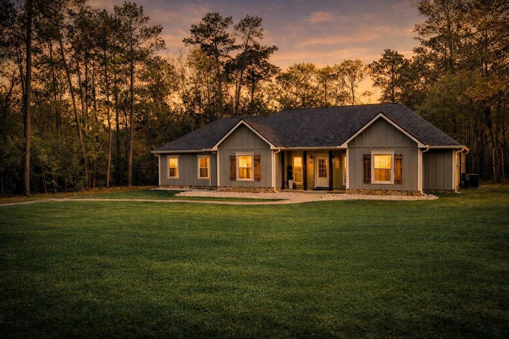 10040 Shepard Hill Road, Willis, TX 77318