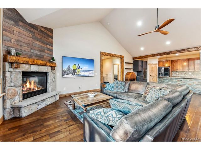 52 Buckskin Ln, Silverthorne, CO 80498