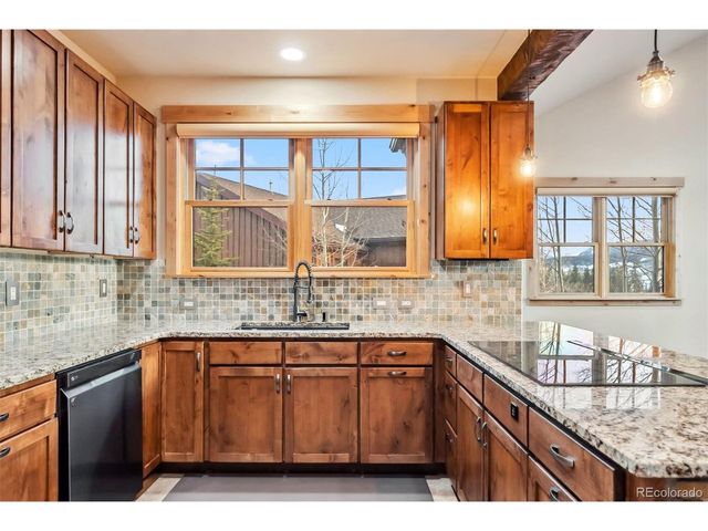 52 Buckskin Ln, Silverthorne, CO 80498