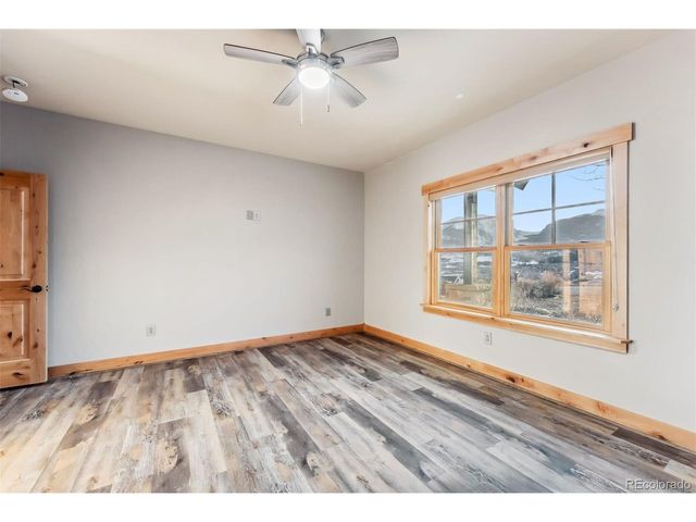 52 Buckskin Ln, Silverthorne, CO 80498