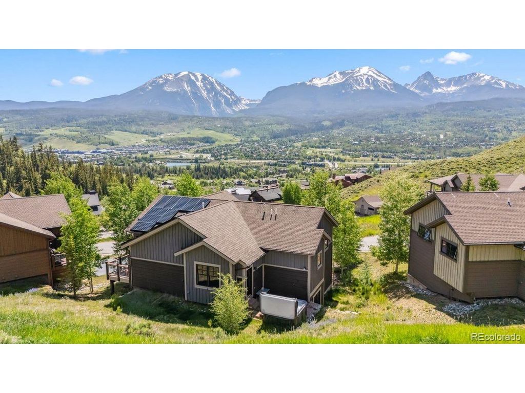 52 Buckskin Ln, Silverthorne, CO 80498