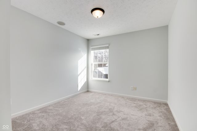 11800 Sand Creek Boulevard, Fishers, IN 46037