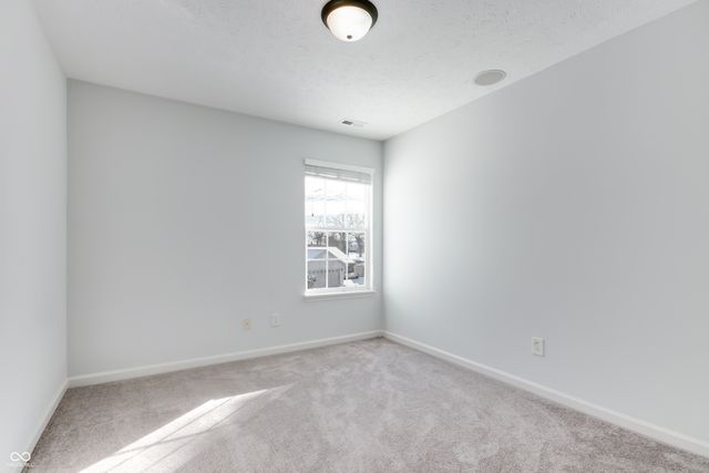 11800 Sand Creek Boulevard, Fishers, IN 46037