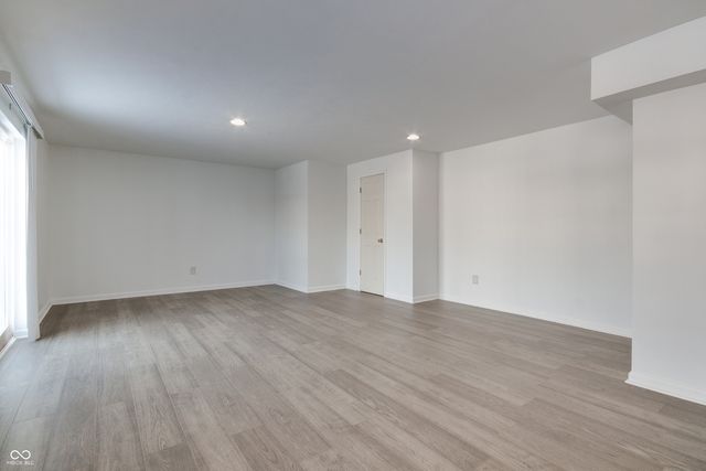 11800 Sand Creek Boulevard, Fishers, IN 46037