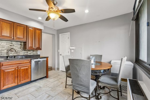 326 Prospect Ave, Hackensack City, NJ 07601