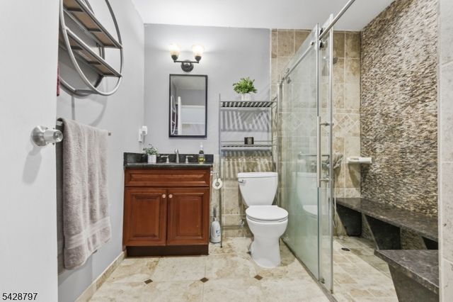 326 Prospect Ave, Hackensack City, NJ 07601