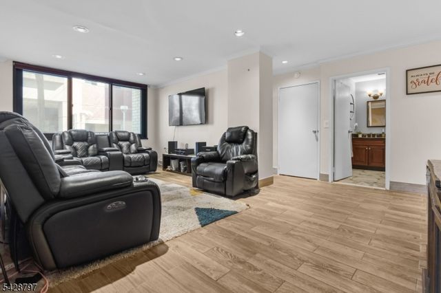 326 Prospect Ave, Hackensack City, NJ 07601