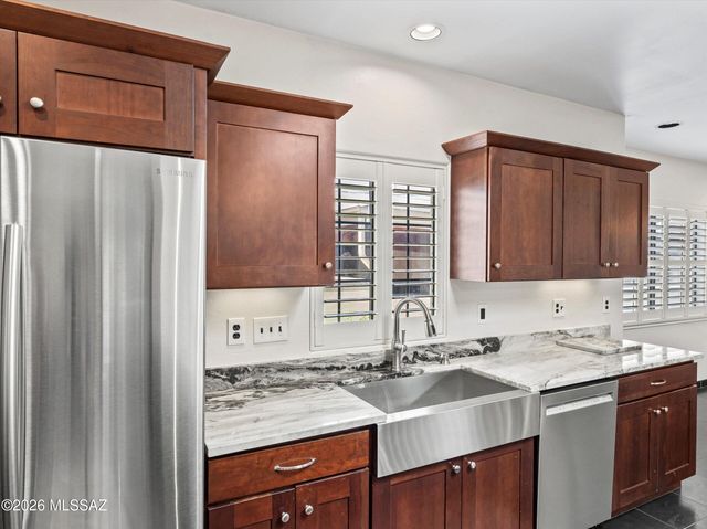 2727 E 6th Street, Tucson, AZ 85716
