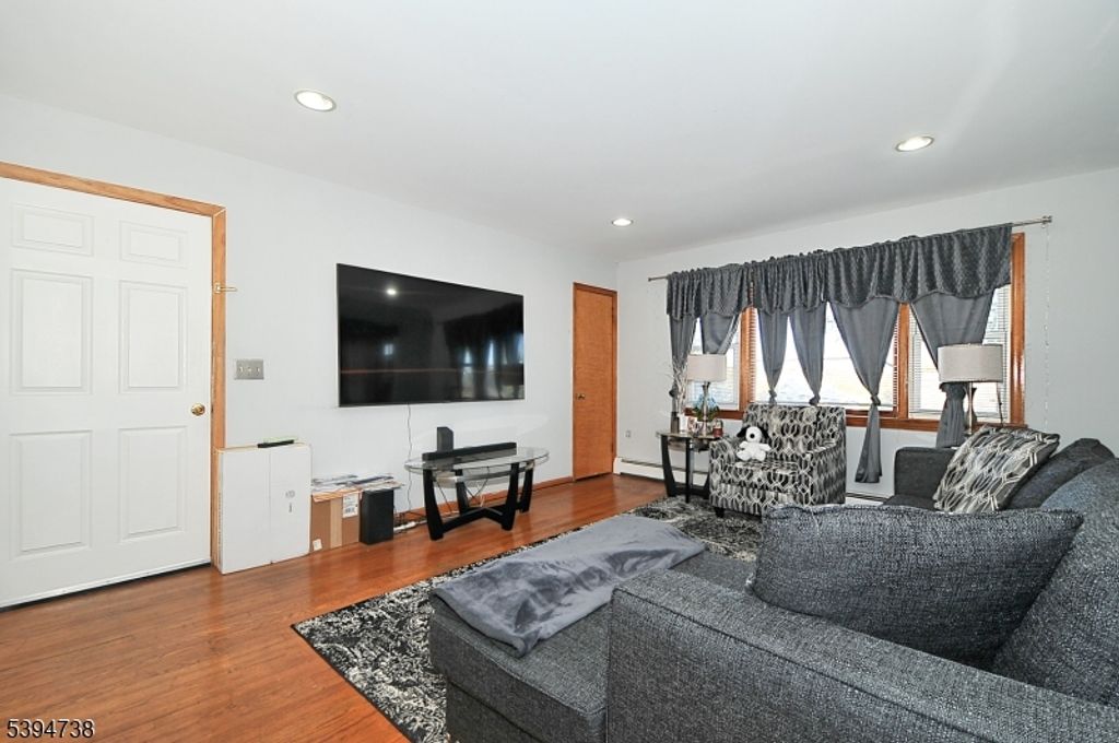 435 Miner Ter, Linden City, NJ 07036 — photo 4