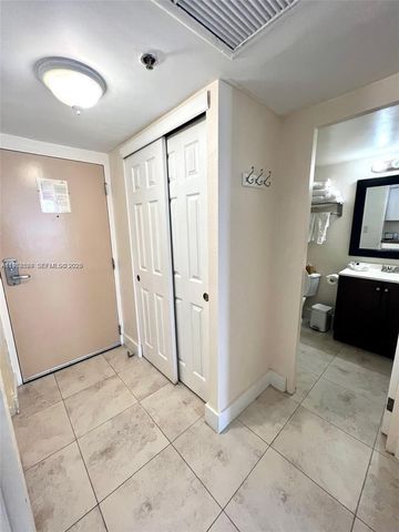 19201 Collins Avenue 1102, Sunny Isles Beach, FL 33160