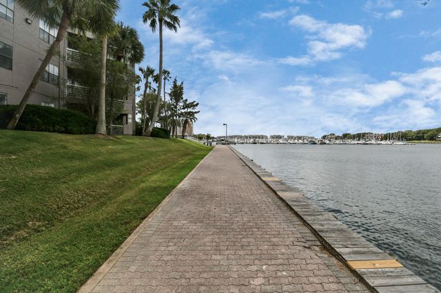 1201 Enterprise 405, League City, TX 77573