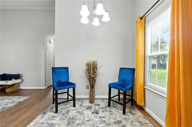 454 Hollomon DR, Hampton, VA 23666