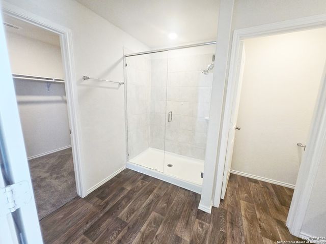 437 Middle Green, Floresville, TX 78114