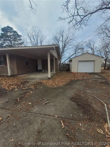 1602 Ferndell Drive, Fayetteville, NC 28314