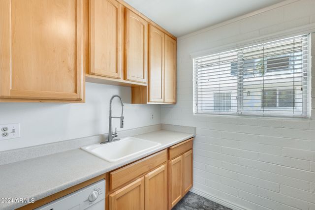 920 N 82ND Street H203, Scottsdale, AZ 85257