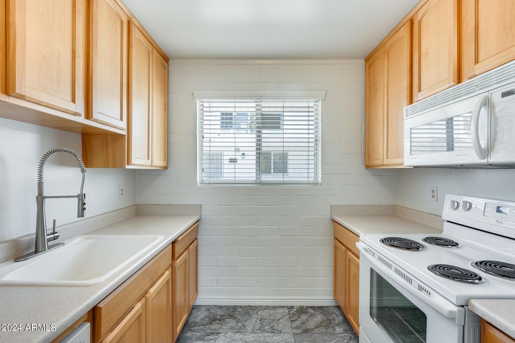 920 N 82ND Street H203, Scottsdale, AZ 85257 — photo 5