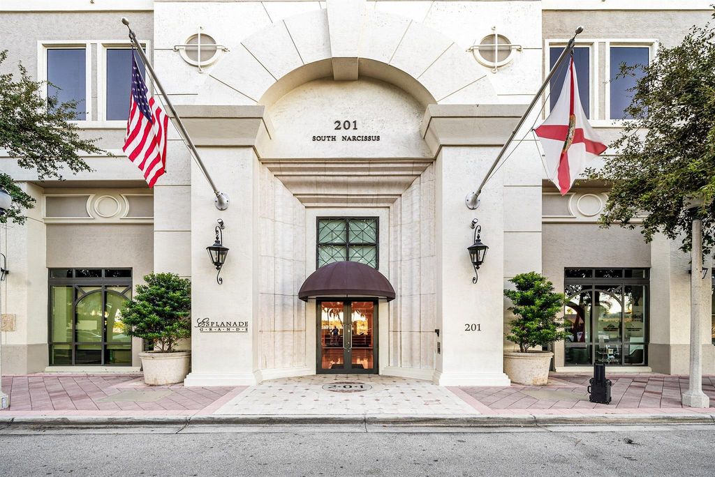 201 S Narcissus Avenue 1002, West Palm Beach, FL 33401