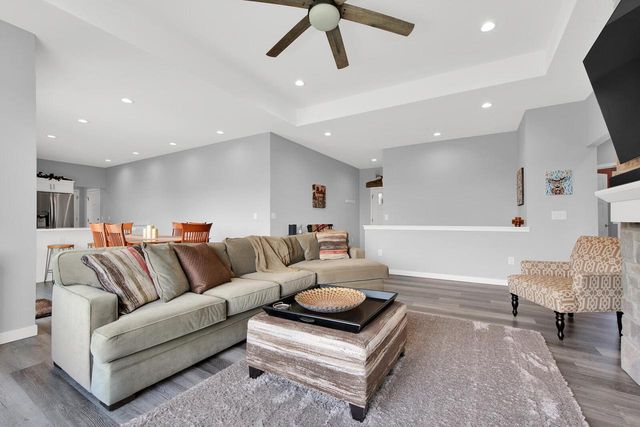 717 Drumlin COVE, Kewaskum, WI 53040