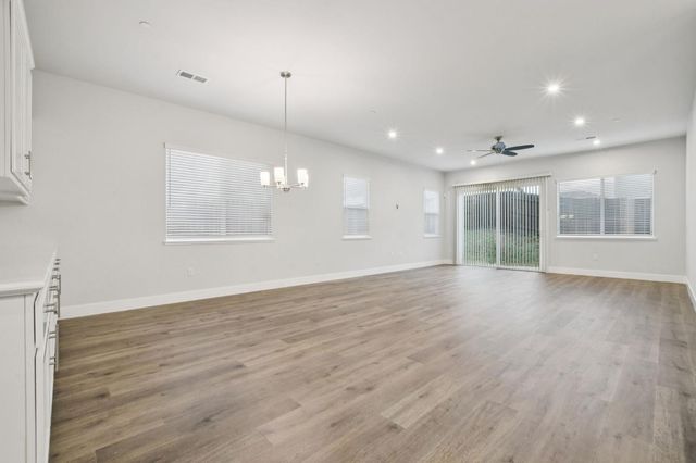 8497 Mallee Cir, Fair Oaks, CA 95628