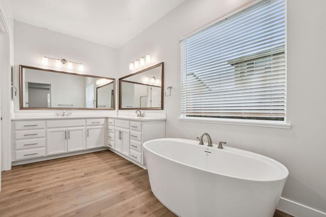 8497 Mallee Cir, Fair Oaks, CA 95628