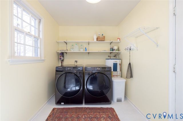 10656 Honey Tree Rd, North Chesterfield, VA 23235