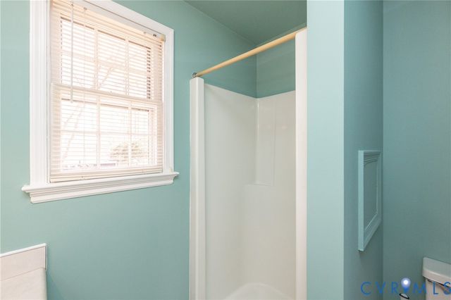 10656 Honey Tree Rd, North Chesterfield, VA 23235