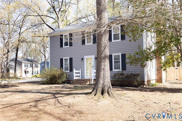 10656 Honey Tree Rd, North Chesterfield, VA 23235